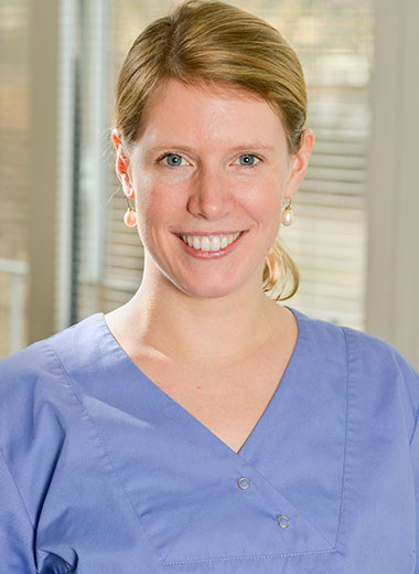 Dr. Lena Hirschmann