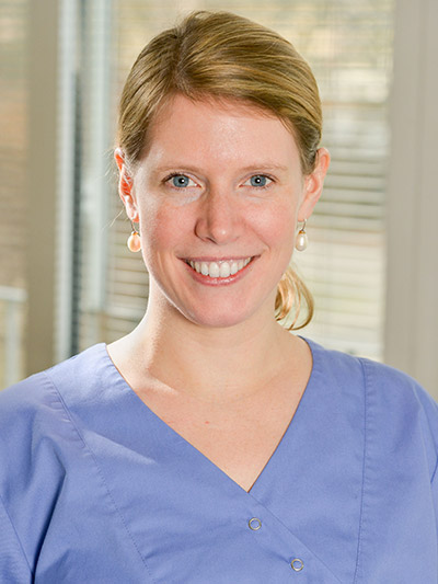 Dr. Lena Hirschmann